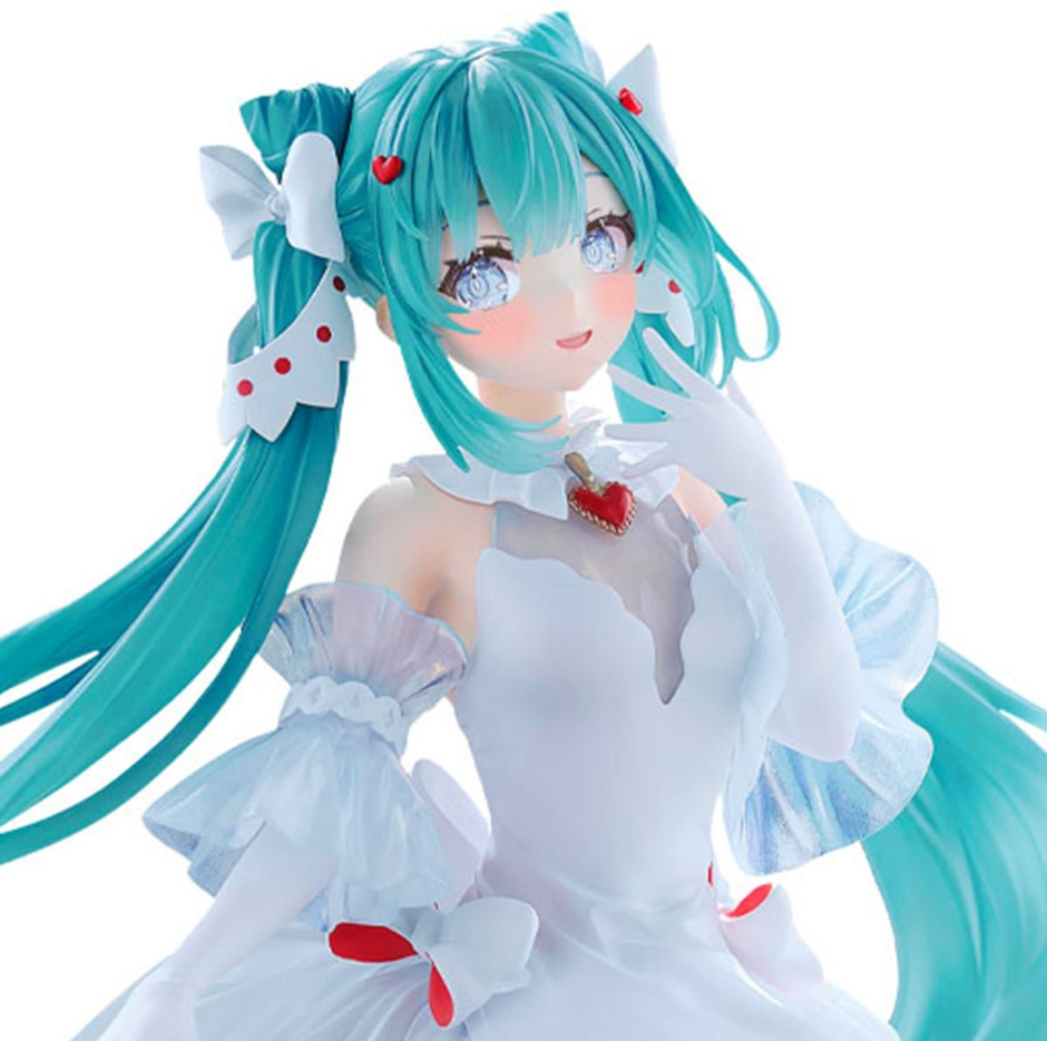 Vocaloid Hatsune Miku Clione Banpresto Evolve Clearluxe Statue - Pre-Order