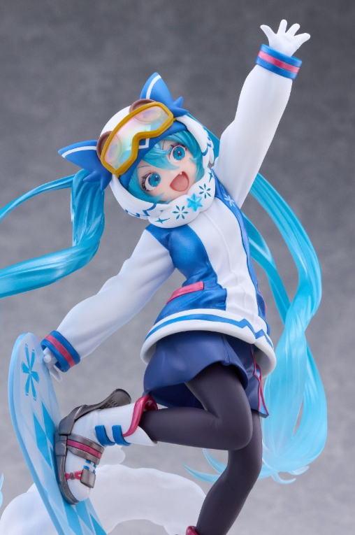 SNOW MIKU ALL STARS 2016 Ver. AMP+ Figure Pre-Order
